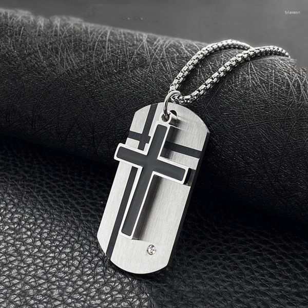 Colar com Pingente de Estilo Militar Matte Dog Tag Colar de Strass Aço Inoxidável Gargantilha Cruz Cor de Prata Jóias Religiosas Cristãs