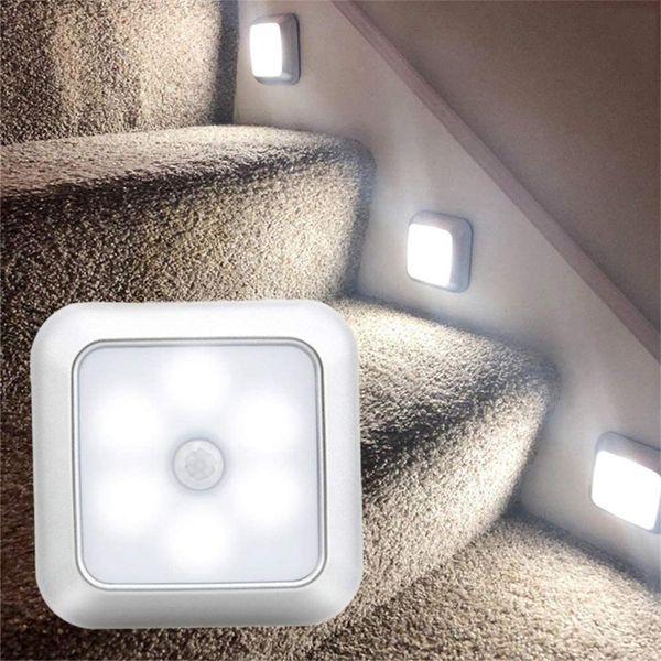 6 LED 8 cm kleine Schrankleuchte mit Bewegungsmelder, Nachtlicht, batteriebetrieben, moderne weiße quadratische Flurleuchte für Zuhause, Treppe, Schlafzimmer, Schrank, Küche, Kleiderschrank