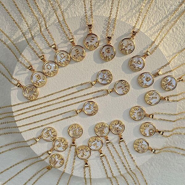 Colares com pingente 26 letras em inglês colar de concha branca para mulheres joias vintage presente de aniversário cor de ouro inicial A-Z alfabeto