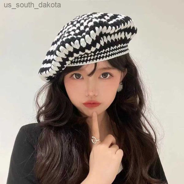 Bonés de boinas de malha Colorblock para mulheres versão coreana Ins Fashion Dome preto e branco chapéu de boina Houndstooth feminino Boinas L230523