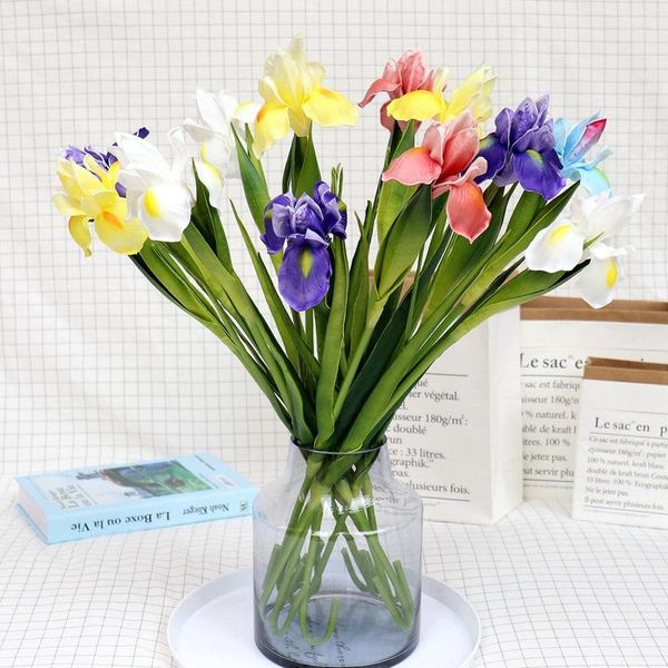 Dekorative Blumen 1pc Irland Iris PU Künstliche Blume Diy Home El Blumenarrangement Ornament Hochzeit Halle Dekoration Gefälschte