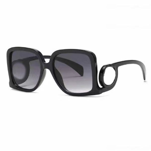Frauen Designer klassische quadratische Sonnenbrille Herren Retro Sonnenbrille Design sensorische Spiegelrahmen Doppelbuchstabe Kunststoffrahmen Sonnenbrille mit Box
