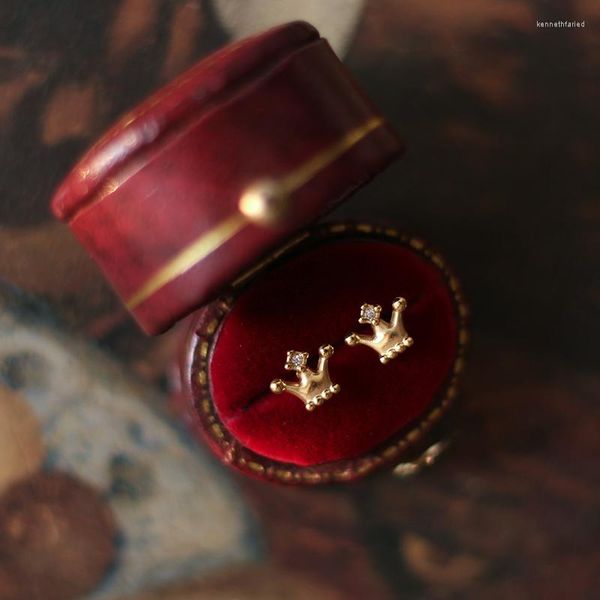 Orecchini pendenti Amaiyllis 18K Gold Mini Princess Little Crown Stud Fashion Ear Cuff per gioielli estivi da donna