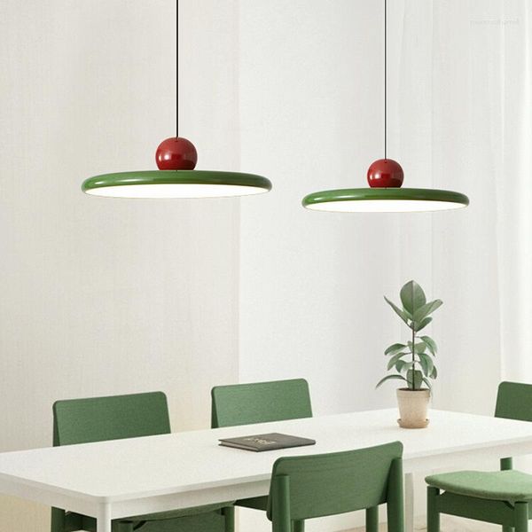 Lampade a sospensione Ristorante minimalista nordico Lampada a sospensione Moderne luci della sala da pranzo del disco volante di alta qualità per la camera da letto vivente