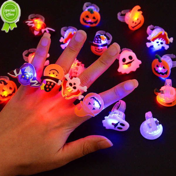 New LED Light Halloween Ring Glowing Pumpkin Ghost Skull Rings Regalo per bambini Decorazione per feste di Halloween per forniture di oggetti di scena per la casa