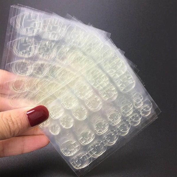 Unghie finte 240pcs Unghie a doppia faccia Ultra sottili e ad alta viscosità Suggerimenti fai-da-te Falso stampa su acrilico Manicure Gel Makeup Tool 230621