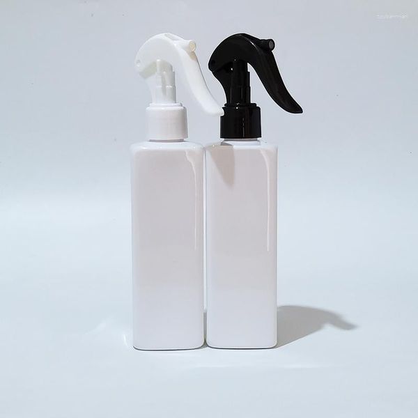 Vorratsflaschen 20 Stück 250 ml quadratische leere weiße Plastikflasche Triggersprüher Wasserpumpen für Blumen Haushalt Make-up Nebel Sprühpumpe verwendet