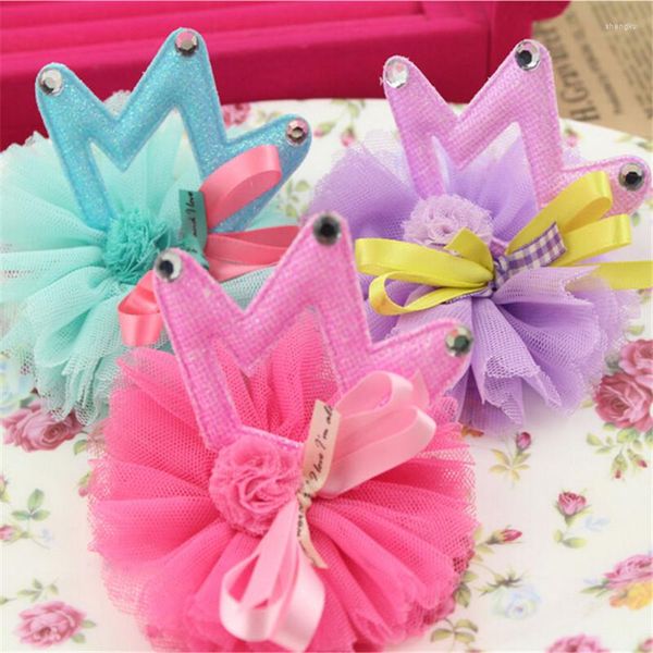 Haarzubehör 20pcs handgefertigtes Schmuckzubehör -Material Spitzen Chiffon Blume mit Glitzerkronkronendiy -Knopf Patch