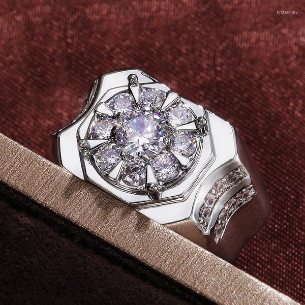 Fedi nuziali 2023 Anello da uomo di lusso con zirconi di diamanti schiacciati Fashion F637