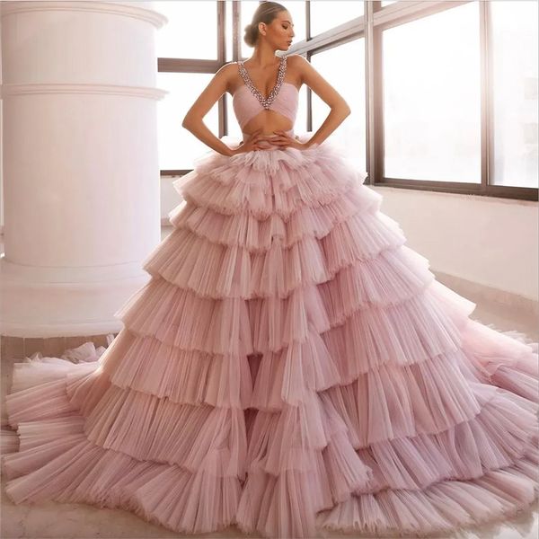 2023 Arabo Aso Ebi Ball Gown Prom Dresses Sexy Cristalli di perline Tiers Sera Festa formale Secondo ricevimento Compleanno Abiti di fidanzamento Abito