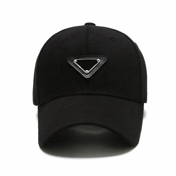 Berretto con visiera di design Berretto da baseball Berretto da baseball di alta qualità Moda Uomo Donna Cappelli Classico Secchio nero Triangolo Cappello regolabile aderente Casquette Unisex Colori multipli