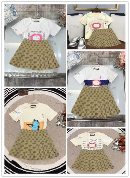 23 Nuovi set di abbigliamento Neonate Abiti firmati Abiti per bambini Set di abbigliamento di lusso Gonna per ragazze Set di vestiti classici per bambini Abbigliamento per lettere Mezza manica Tute top brand