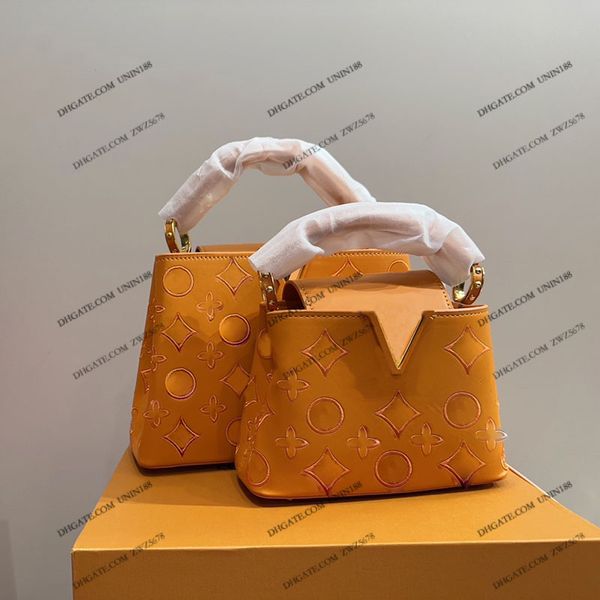 23ss Women Luxurys Designer Totes Bags Capucines Bordados Handbags Shouder Crossbody Ladies Handbags Flowers Original Hardware Pouch Flip Cover