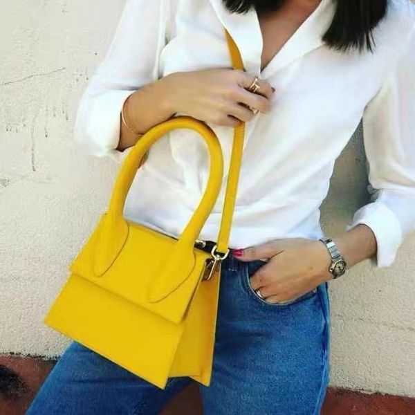 Tasarımcılar Luxurys Bags Saatli Sling Lady Bag Mini Büyük Orta Debriyaj Çanta Deri Zarf Tavaları Çapraz Vücut Kadınlar Erkekler Ünlü Çanta Yüksek Kaliteli Omuz Çantası