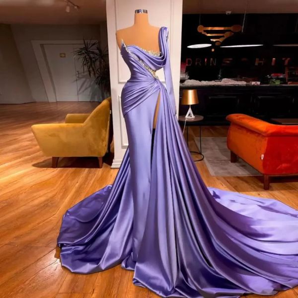 Abiti da sera spaccati in raso a sirena blu chiaro Una spalla con perline Abiti da ballo eleganti con scollo a barchetta Abiti da cerimonia Robe De Soiree Custom Made