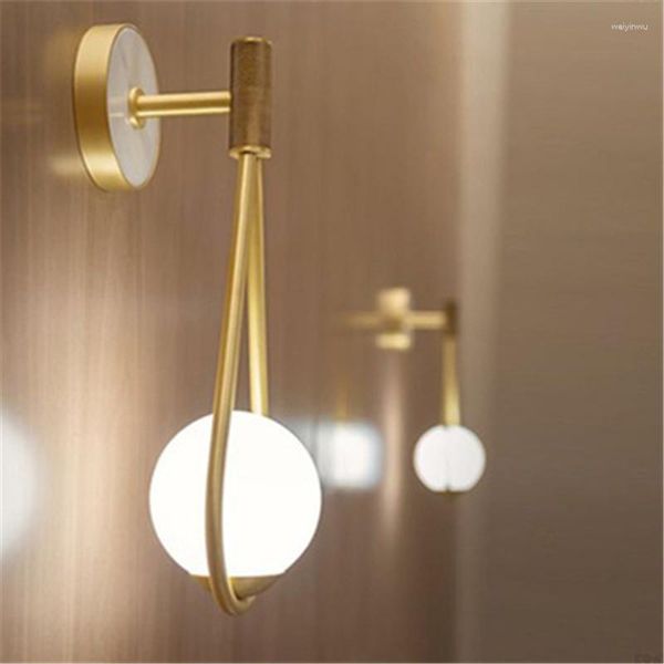 Настенные лампы водные капли легкие современные творческие скандинавские металлические теплые спальни белая стеклянная лампа