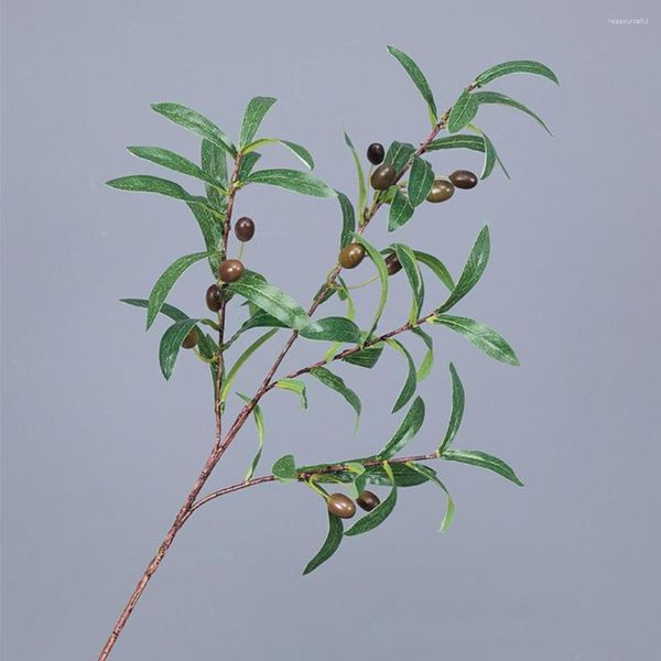 Planta de simulação de flores decorativas realista de longa duração 4 ramos de oliveira artificiais bifurcados com frutas lembrancinhas de festa fáceis de cuidar
