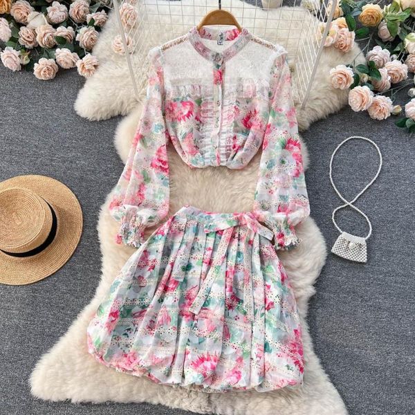 Vestidos de Trabalho Vestido Primavera Moda Feminina Estampado Painel Bordado Conjunto Renda Camisa Manga Longa Saia Curta Plissada Duas Peças