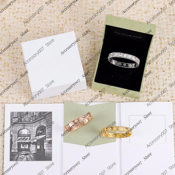 pulseira de designer pulseiras de joias de designer para mulheres arpels van clover descubra opulência inigualável coleção de designers redefine o luxo