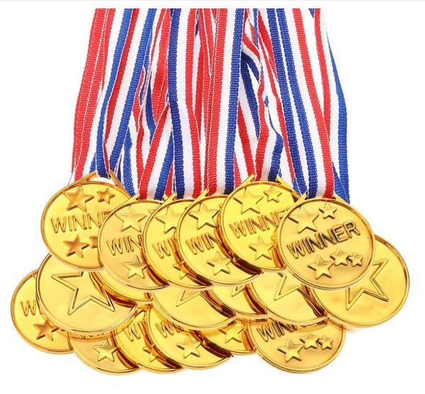 Medalhas de prêmio de vencedor de plástico de ouro com fita de pescoço Favores esportivos para concursos esportivos Prêmios de concurso de ortografia