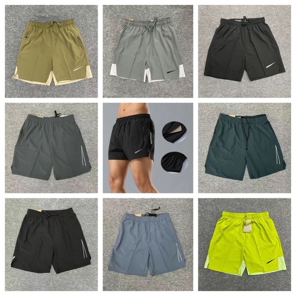 Tech-Fleece-Shorts. Kurze Designer-Shorts mit Buchstaben und bedrucktem Band, lässige Sportbekleidung, Kleidung für Sommer und Strand, Techfleece-Shorts