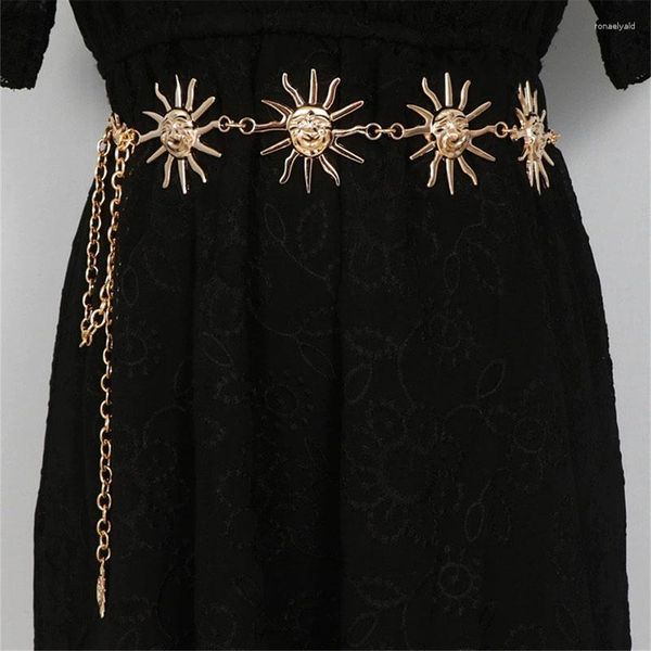 Cinture Cintura alla moda Anca a vita alta per donna Catena stretta in metallo Ciondolo a forma di luna gotica Vintage femminile