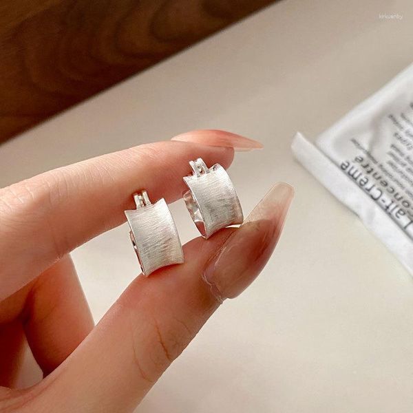 Ohrstecker VOQ Silber Farbe gebogene gebürstete Ohrschnalle für Frauen Modeschmuck Party Mädchen Jahr Geschenk Koreanisch