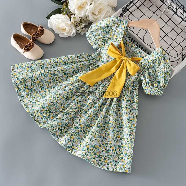 Roupas de verão para meninas usam vestido oco floral nas costas para roupas de bebê infantil vestidos de princesa de 1º aniversário vestido L230625