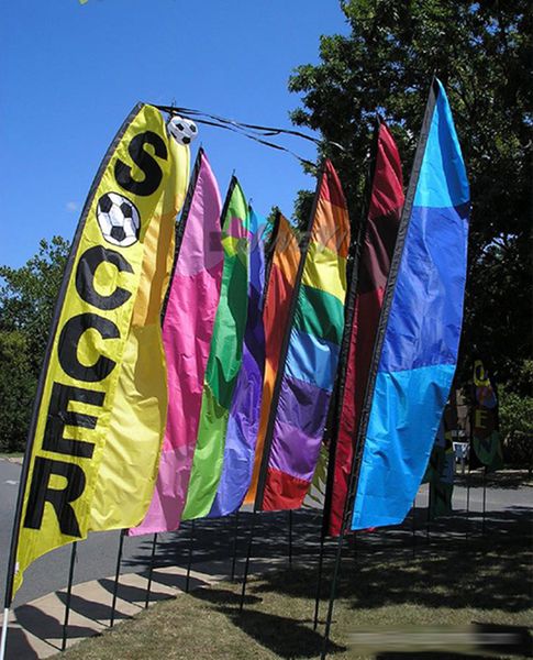 Publicidade de malha personalizada ao ar livre Banners voadores Impressão de poliéster Bandeiras de praia Swooper Bandeira de lágrima Bandeira de penas
