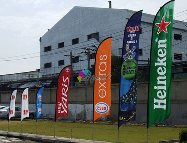 Grandes bandeiras de negócios retangulares personalizadas ao ar livre à base de água bandeira de praia grande bandeira de pena personalizada