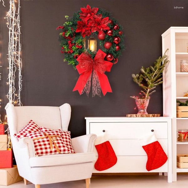 Guirlanda de Natal de flores decorativas com luzes | Lanterna de LED de cedro artificial e enfeites de bolas vermelhas Fita Laço Festi