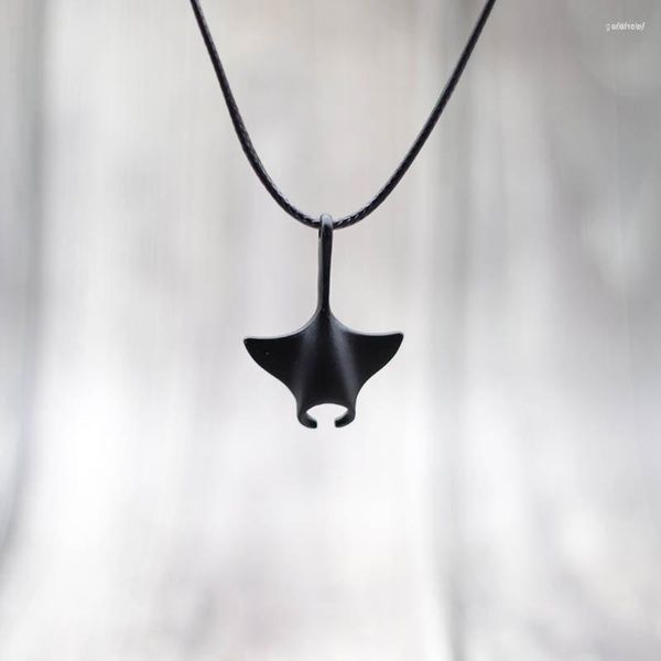 Girocollo Collana Manta Ray Ciondolo animali oceanici Regolabile fatto a mano Boemia Corda di cera Uomo Donna Gioielli da spiaggia Regalo Joyas