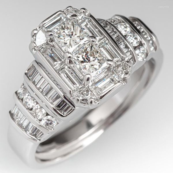 Anelli a grappolo 2023 Classic Big Shine Round Diamond Wedding Argento 925 Per le donne Gioielli alla moda Fidanzamento Regali di giorno di Natale