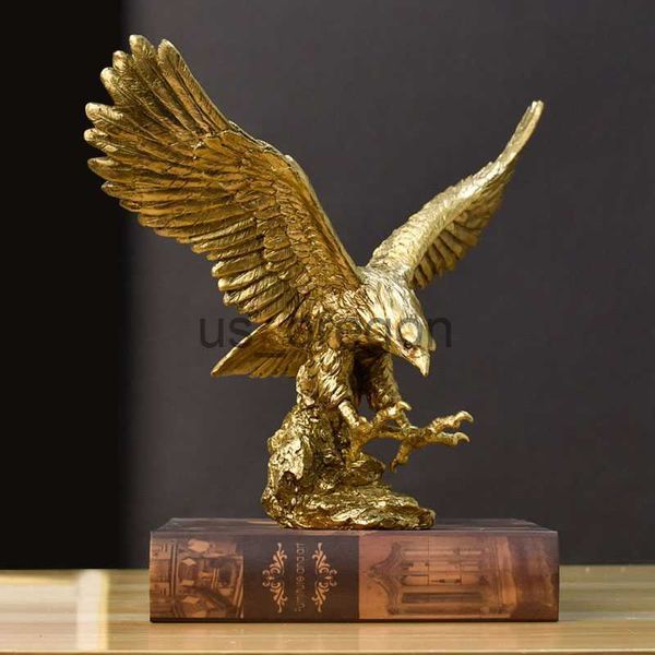 Estatuetas de objetos decorativos Estatuetas de águia de resina americana para interiores Golden Art Hawk Model Collection Craft Home Room Office Desktop Feng Shui Decoration