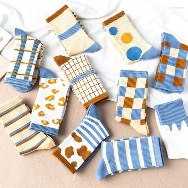 Women Socken 3pairs/Box Harajuku Frau Streifen Gitter gedruckt Baumwoll lässige Herbst Atmungsfreie Modestil