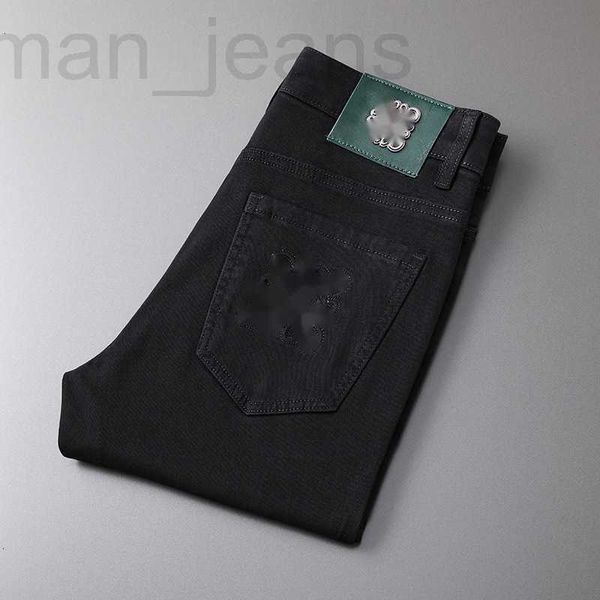 Jeans da uomo firmati Spring New Black Plush Thicked Slim Fit Feet Stretch Pants Premium European 2023 BD3X