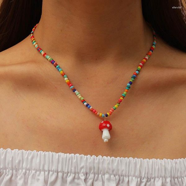 Collane con ciondolo Perline multicolori da donna bohémien fatte a mano per le donne Collana di funghi di vetro moda Boho Regalo di gioielli da donna