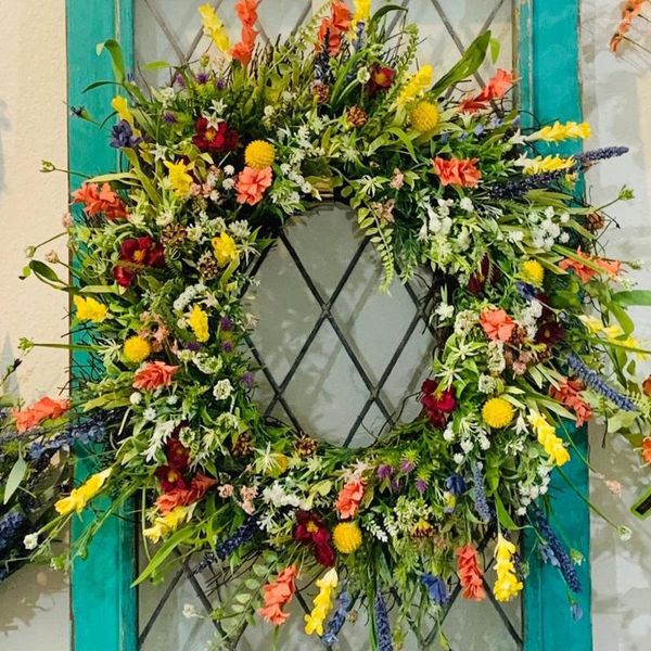 Fiori decorativi Ghirlanda di fiori selvatici artificiali Foglie pendenti colorate multiuso per la decorazione domestica Regalo di festa