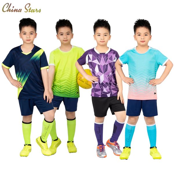 Bekleidungssets Kinder Fußballuniformen Jungen Mädchen Fußballtrikots Sets Jugend Kurzarm Kit Shorts Kinder Fußballtrikot Anzug Sportbekleidung 230626