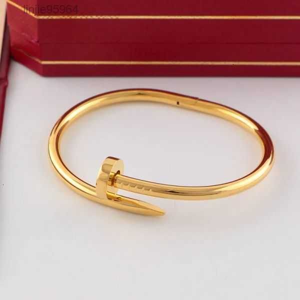 Bracciale con nome in oro Stilista e bracciale rigido da uomo in argento 18 carati, interamente in lega di acciaio galvanico 2b67i{category}