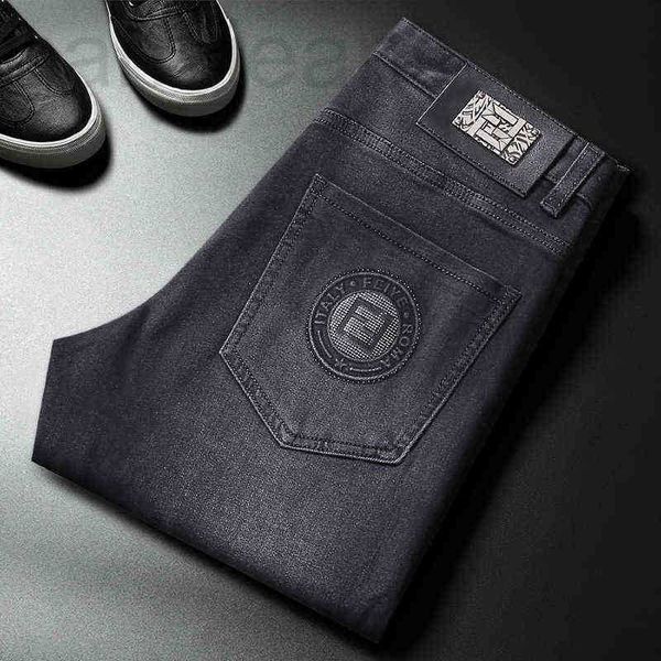 Herren Jeans Designer gedruckt Herbstbuchstaben Drill Slim Fit Straight Tube Modetrend Freizeit und Allzweckhose ijx1