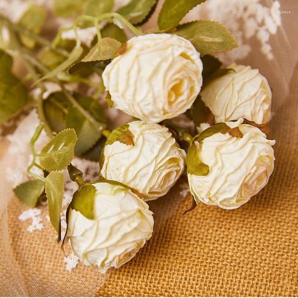 Flores decorativas rosas brancas queimadas de alta qualidade artificial decoração de outono para casa mesa de casamento carro falso jardim decoração faça você mesmo