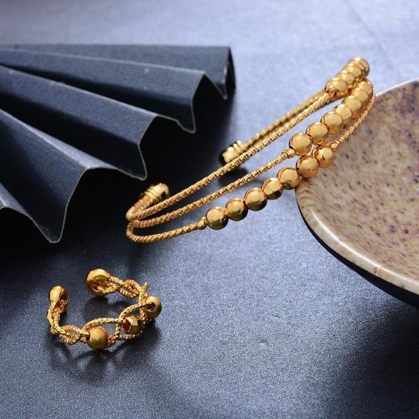 Armreif 18K Dubai Afrikanische Armreifen für Frauen mit Ring Großhandel Designer Kupfer Gold Farbe Hochzeit Hawaiian Schmuck