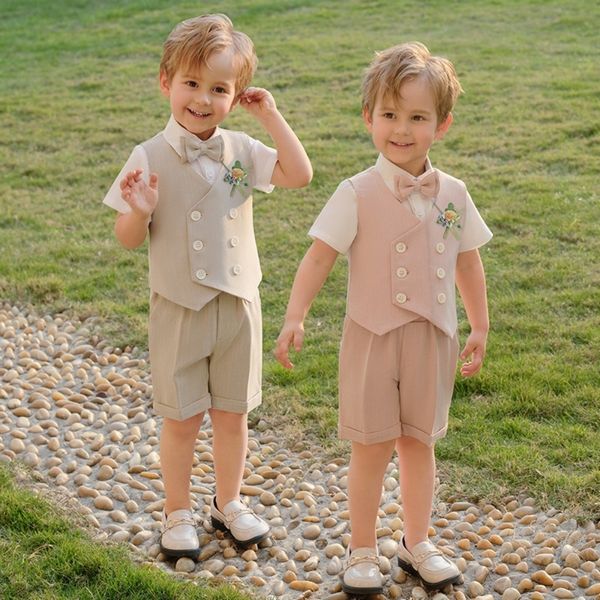 Ternos cáqui verão conjunto de terno infantil 3 peças colete combinando shorts gravata borboleta roupa formal para festa de casamento para menino flor 230626