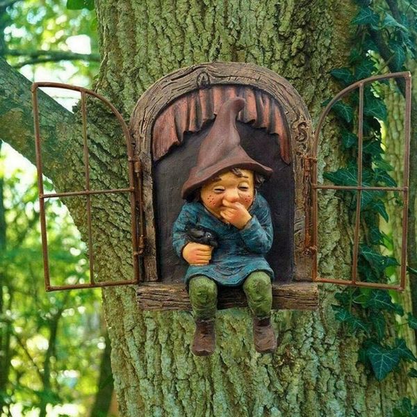 Садовые украшения Naughty Garden Gnome Statue Elf Out The Door Tree Hugger Home Yard Decor 230626