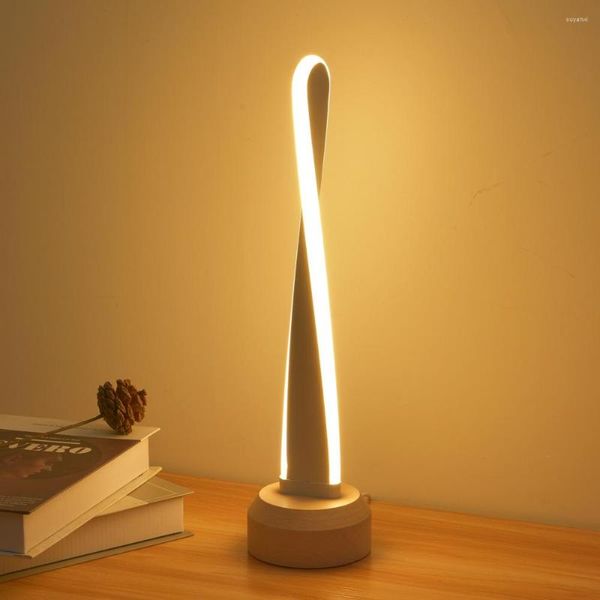 Tischlampen Intelligentes Massivholz-LED-Nachtlicht Kreatives Geschenk Eigenartige USB-Lampe im japanischen Stil im europäischen Stil