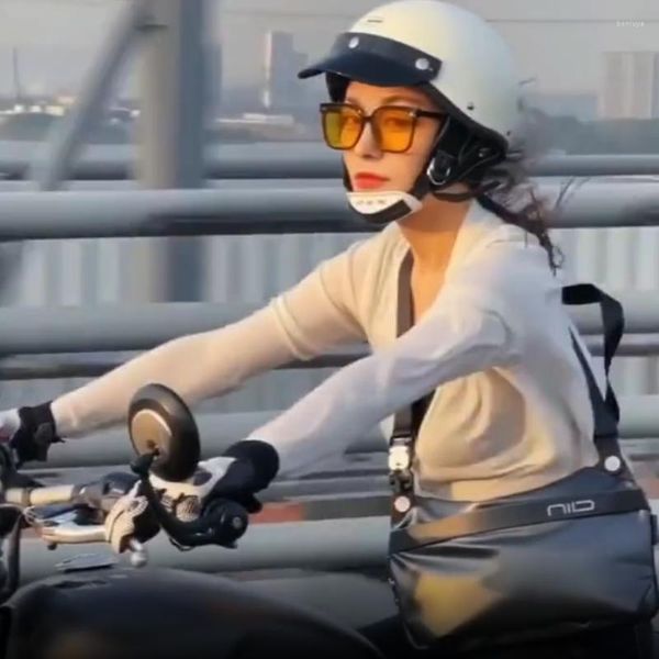 Capacetes de motocicleta femininos de verão de alta qualidade retrô para homens e mulheres bicicleta elétrica metade
