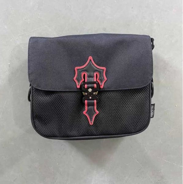 Bolsas de ombro Trapstar Mulheres Homens Zíper Casual Ao Ar Livre Pano Oxford Hip Hop Moda Harajuku Estilo Universitário Mensageiro Tidal flow design 60ess