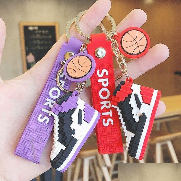 Porte-clés Lanyards Célèbre Conception Mini Basketball Chaussures Modèle Stéréoscopique Bloc De Construction 6 Couleurs Pvc Porte-clés Pendentif Dessin Animé Ba Dhliv