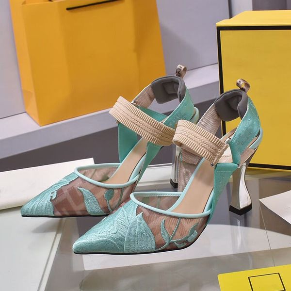 Yaz Güzellik Gladyatör Sandalet Tasarımcı Moda Kadınlar Yüksek Topuklu Retro Rahat Sapan Dantel Nakış Ofis Ayakkabıları